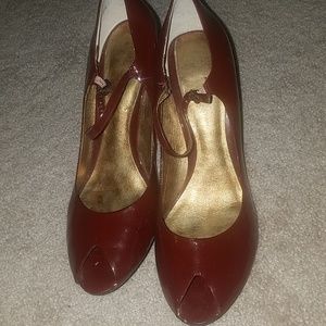 Burgundy patent leather pumps